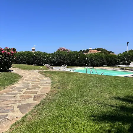 Claudia Piscina Privata Willa Stintino