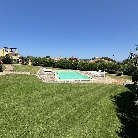 Claudia Piscina Privata Villa *