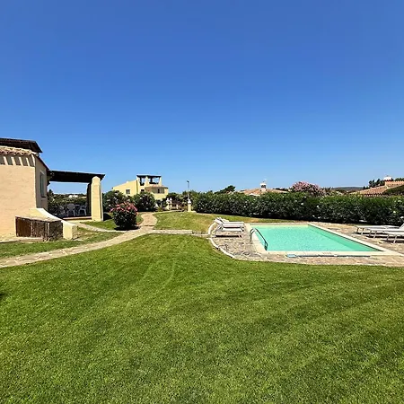 Claudia, Piscina Privata Вилла