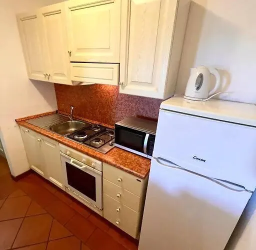 Claudia, Piscina Privata